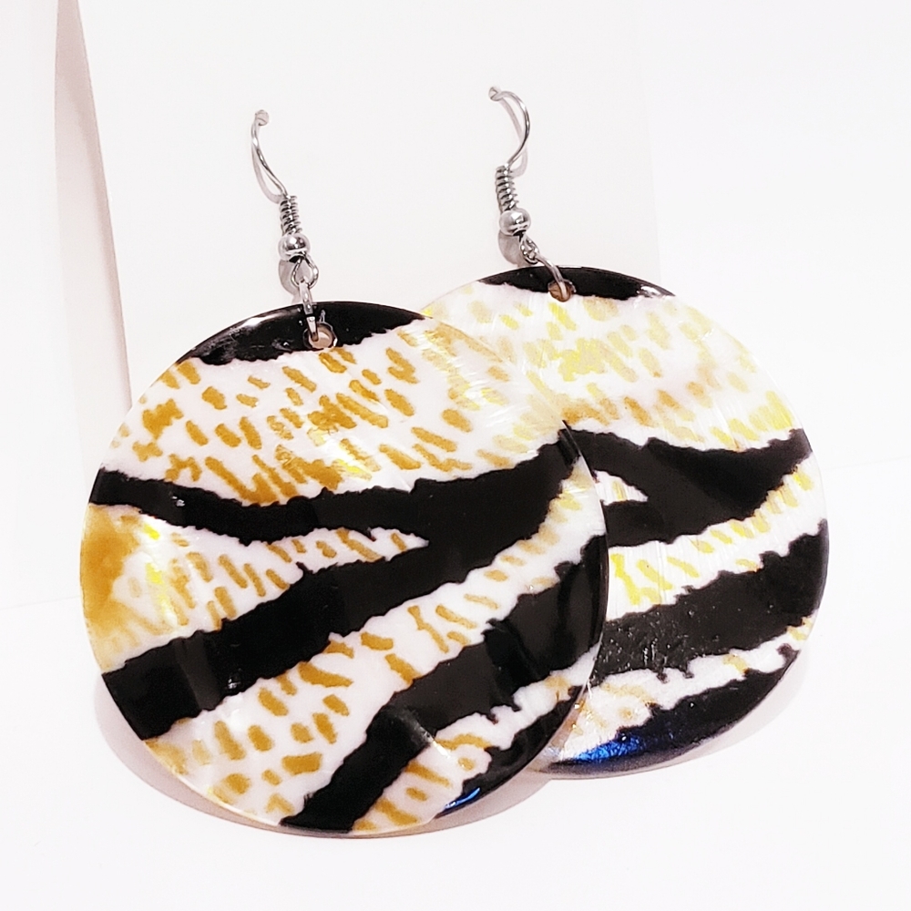 N. Animal Print Shell French Hook Earrings